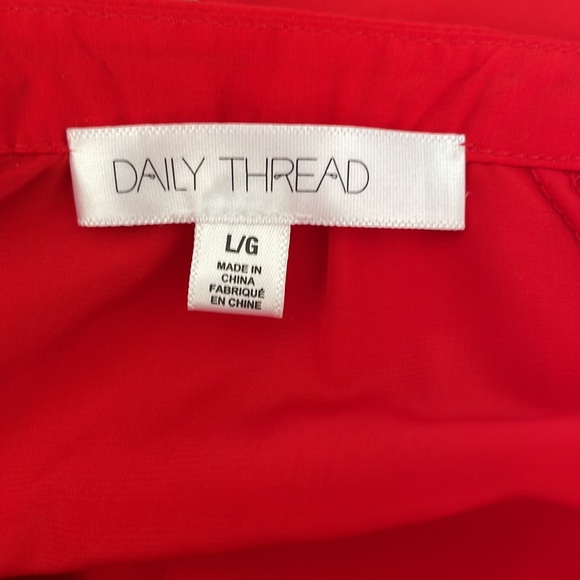 NWT Daily Thread Red Button Down Shirt. Large - Picture 5 of 6